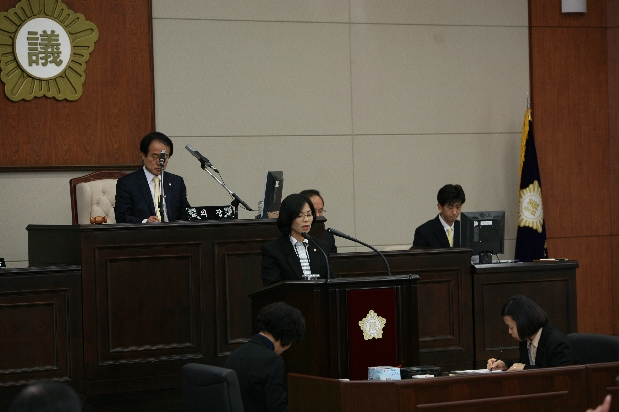 제214회 제2차 정례회 제4차 본회의 구정질문