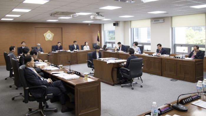 예산결산특별위원회