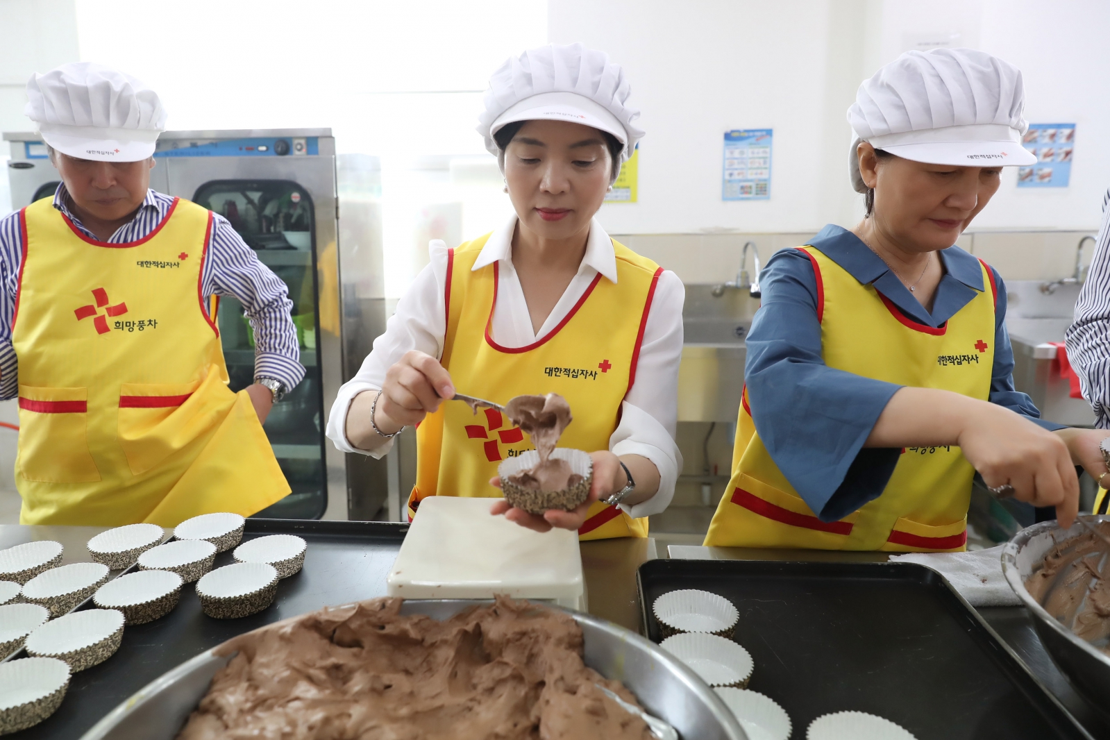 대한적십자사 제빵 자원 봉사