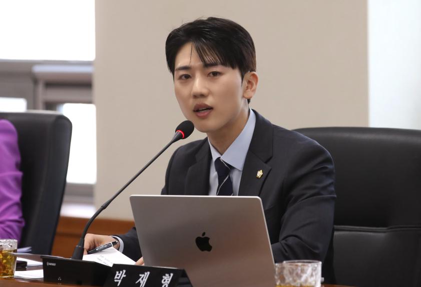 재정건설위원회