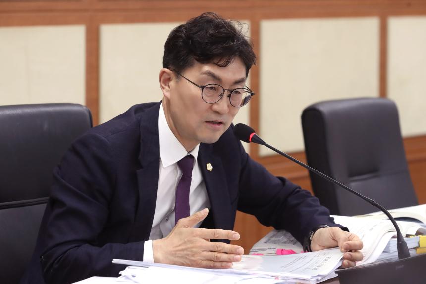 상임위원회